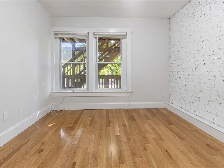 64 Florida St #2 — Photo 20