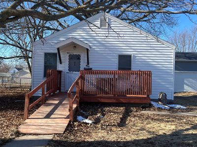 815 E 9th St N, Newton, IA, 50208