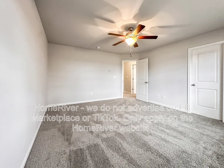 196 Daisy Cir — Photo 14