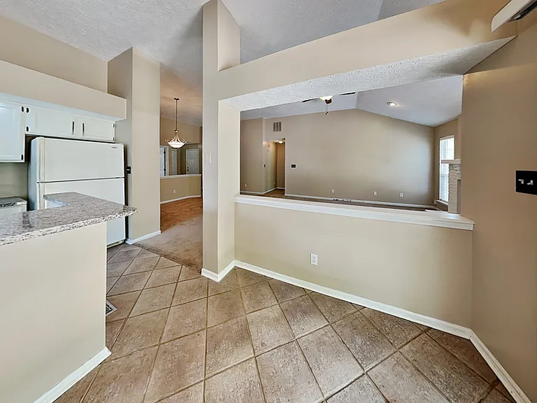 8622 Cedar Key Dr — Photo 8