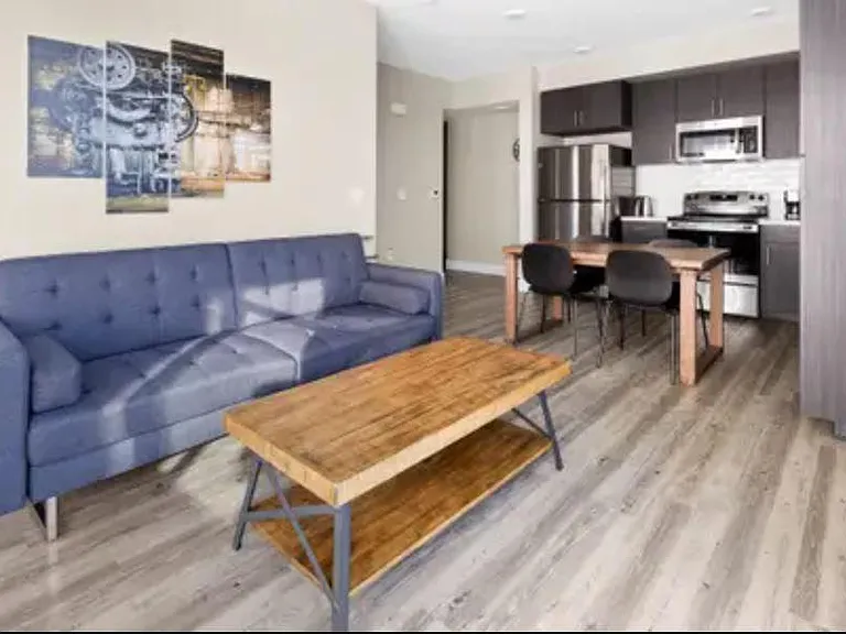 Amo Apartments Little Italy — Photo 44