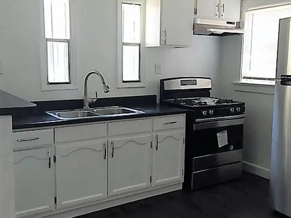 1631 Burlington LLC - "Burlington Bungalows", 1631 S Burlington Ave #163125, Los Angeles, CA 90006