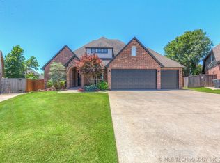 16422 E 49th St, Tulsa, OK 74134