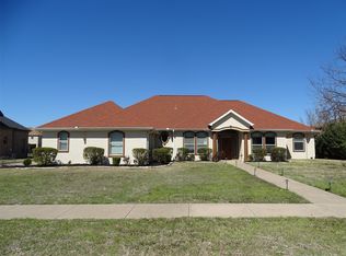 1023 Parview Cir, Cedar Hill, TX 75104