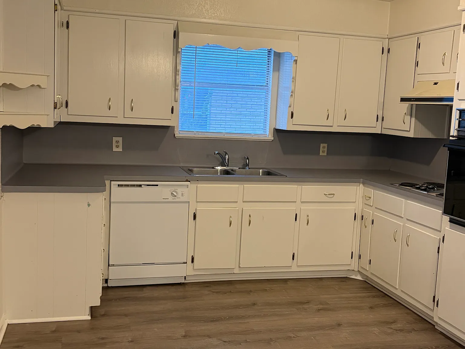 3 bed, 1298 sqft, $1,750 — Photo 2