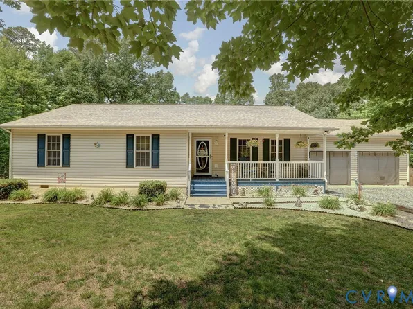 9689 Shannon Hill Rd, Louisa, VA 23093