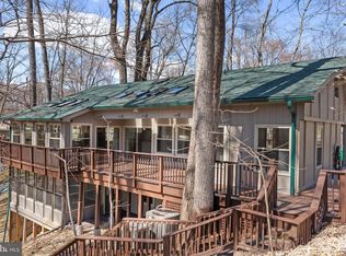 409 Pine Rd, Fort Washington, MD 20744