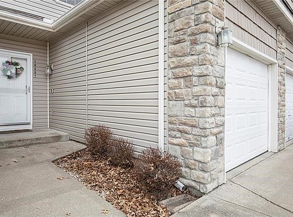 2nd image of 10507 E 45th Pl