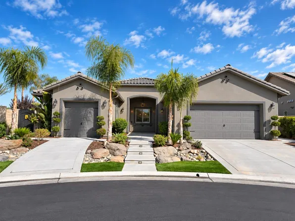 11914 N Champions Dr, Fresno, CA 93730