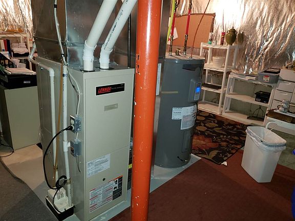 5th image of 7 Paddlewheel Ct