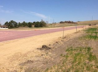 804 N Emerald Dr, Brandon, SD 57005