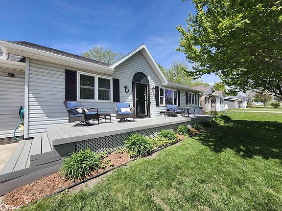 4th image of 114 Cathedral Oaks Rd