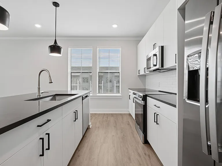 Exchange at Sugar Creek — Photo 22