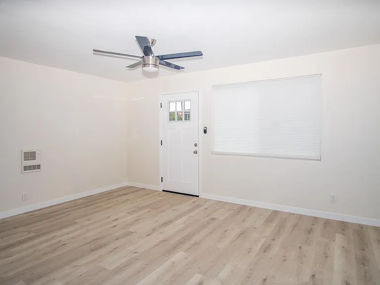 6729 Kelly St — Photo 3