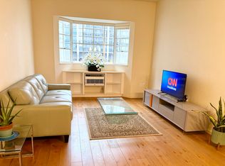 1810 Kaioo Dr APT B512, Honolulu, HI 96815