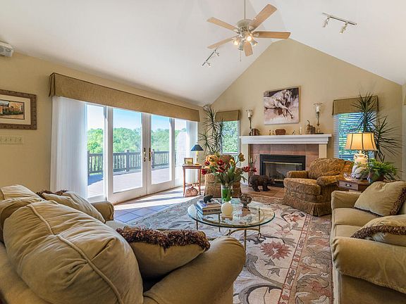 3rd image of 58 River Jack Way