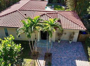1572 SW 30th Pl, Fort Lauderdale, FL 33315