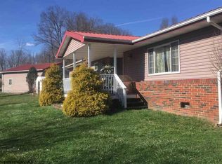 67 Means Rd, Grafton, WV 26354