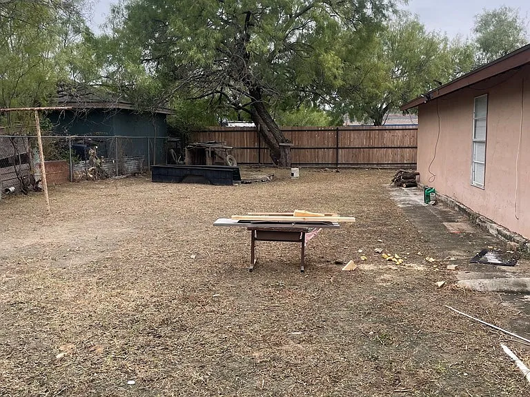3222 Yucca Loop — Photo 16