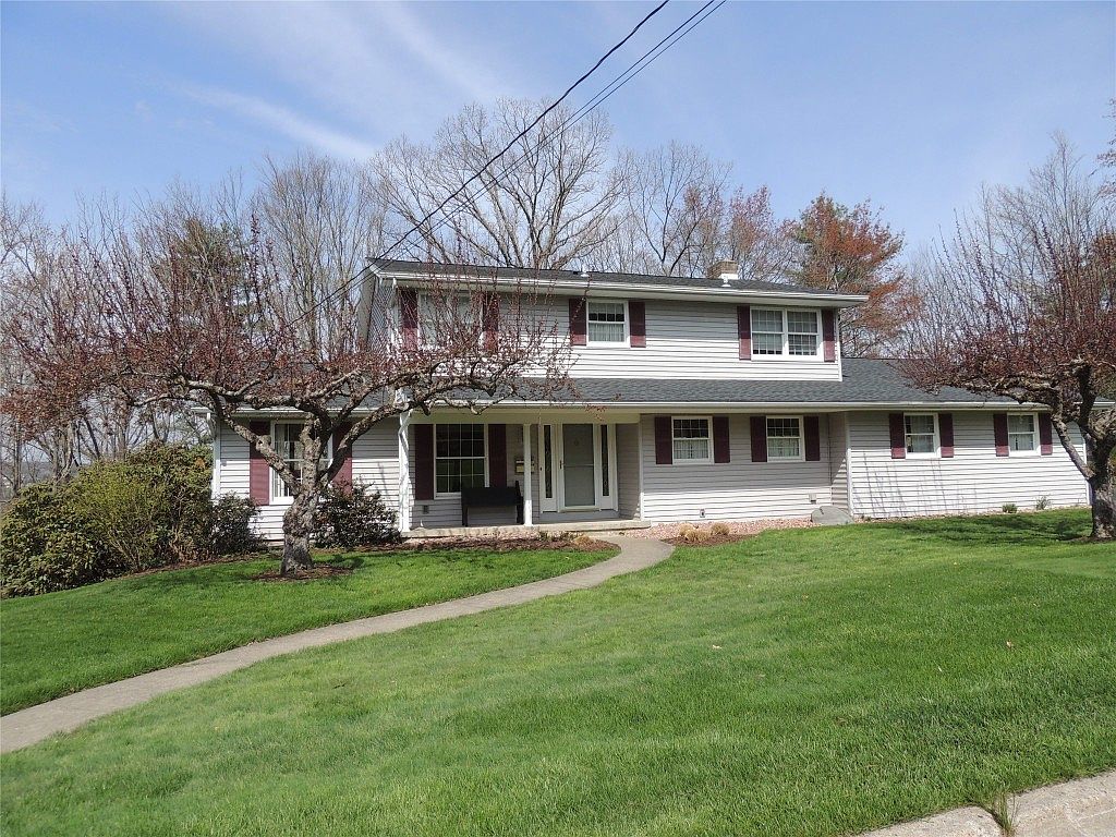 813 Biscayne Ter, Endwell, NY 13760 Zillow