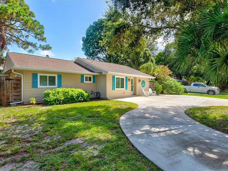 2729 Sydelle St — Photo 47