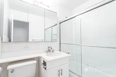 Rented by (Legacy) Elegran