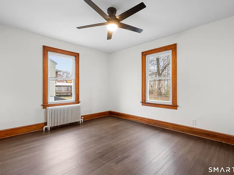 37 Byrneside Ave — Photo 20