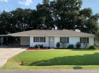 112 Azalea Dr, Rayne, LA 70578