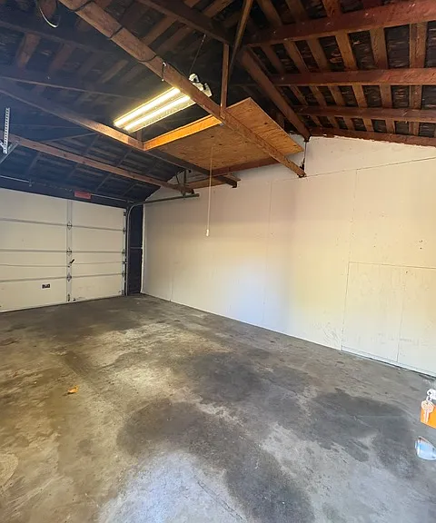 539 Chiquita Ave — Photo 26