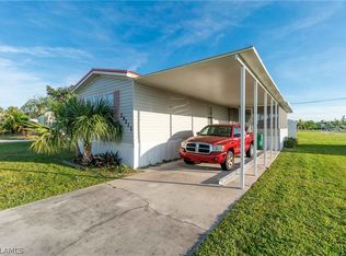 29211 Crawford Ave, Punta Gorda, FL 33982