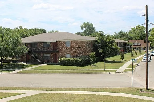 402 Mary St #106 Photo 1