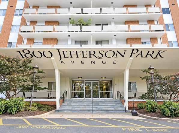 1800 Jefferson Park Ave, Charlottesville, VA