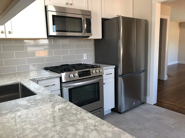 3814 Arden Way — Photo 10