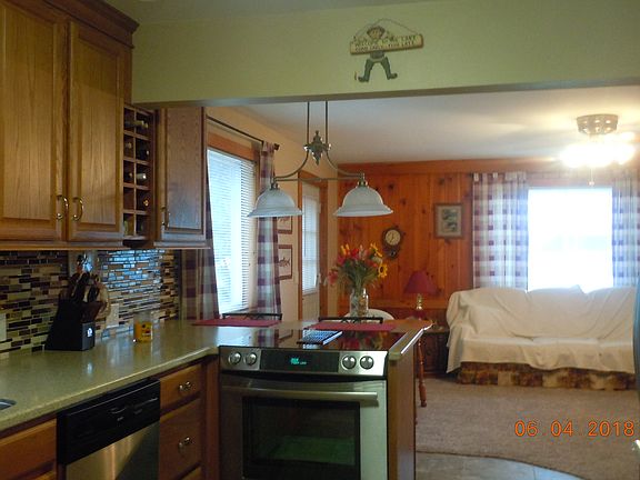 5th image of 8497 Bellevue St