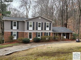 714 Susan Ln, Martinsville, VA 24112