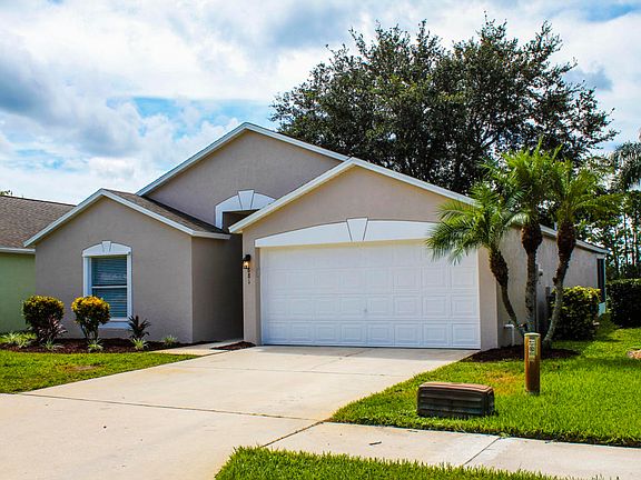 3rd image of 881 Villa Dr