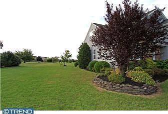 2nd image of 205 Yorktown Dr