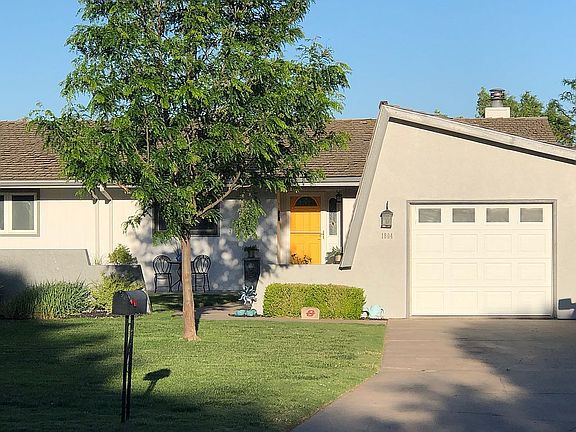 2nd image of 1804 Fairway Dr