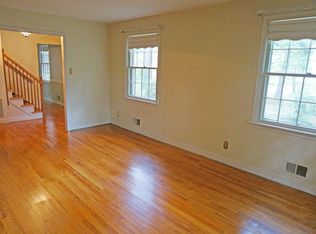 224 Redmead Ln, North Chesterfield, VA 23236