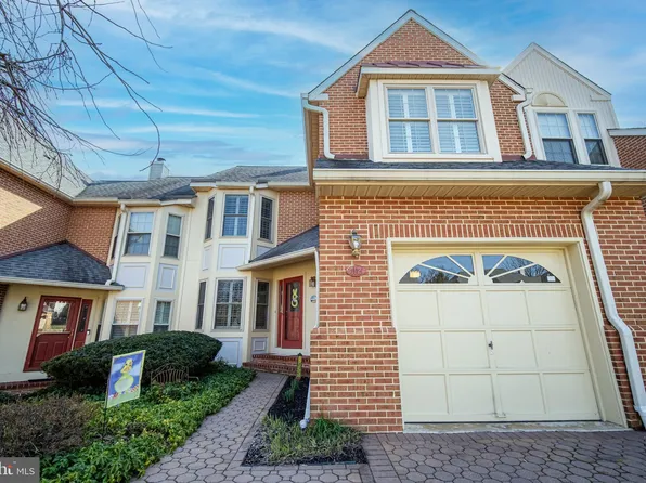 112 Springton Mews Cir, Media, PA 19063