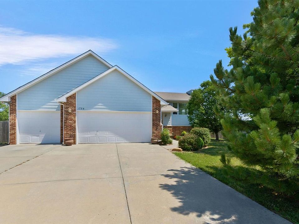 1st image of 1754 N Riverbirch Ct