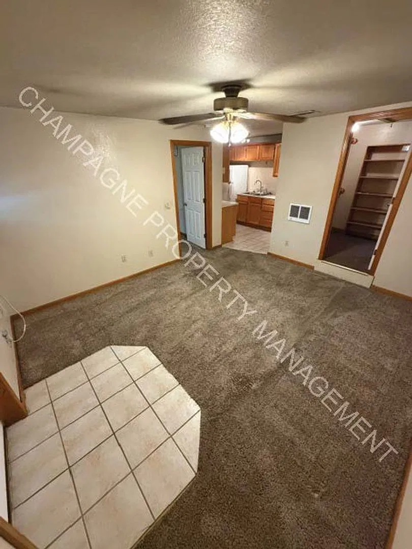 10602 Hillcrest St — Photo 3