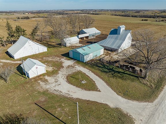 4th image of 1923 152nd St