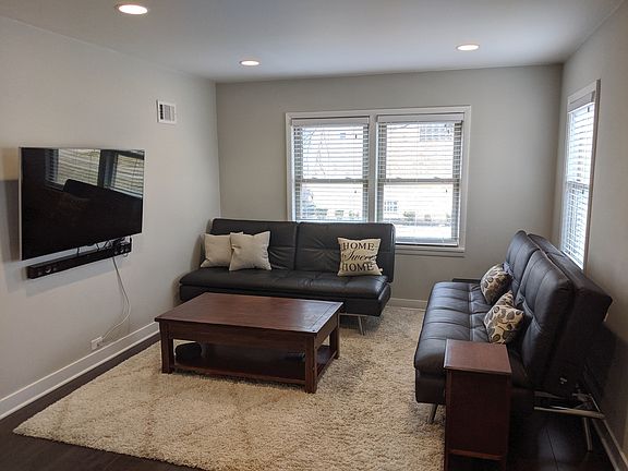 4th image of 8132 N Harlem Ave