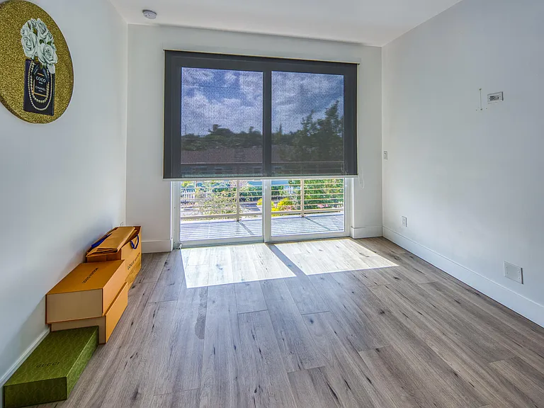 714 6th Ave N #1 — Photo 45