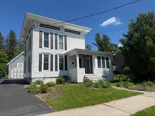 1st image of 6 Farmer St