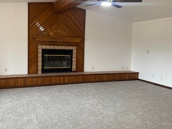 3rd image of 750 S 13th St