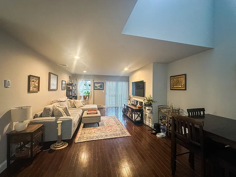 140 Kane St #D7 — Photo 7