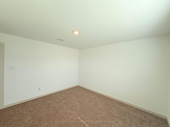 3rd image of 507 Marley Oak Dr