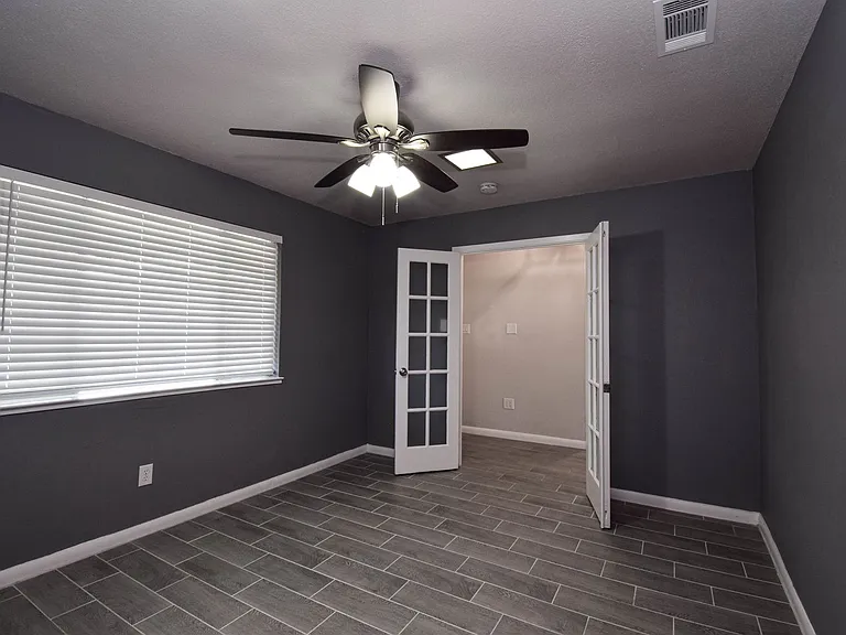 205 Tanglewood Rd — Photo 7